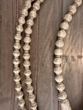Load image into Gallery viewer, Romal Reins 12 plait 110&quot; 60 button pattern XXXX