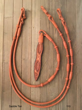Load image into Gallery viewer, Romal Reins Kangaroo 16 Plait 110&quot; California Button Pattern-V